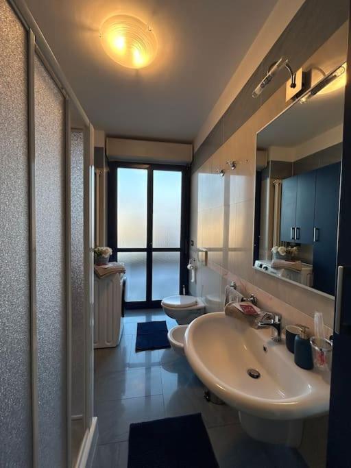 Anna'S Guest House Alba  Ngoại thất bức ảnh